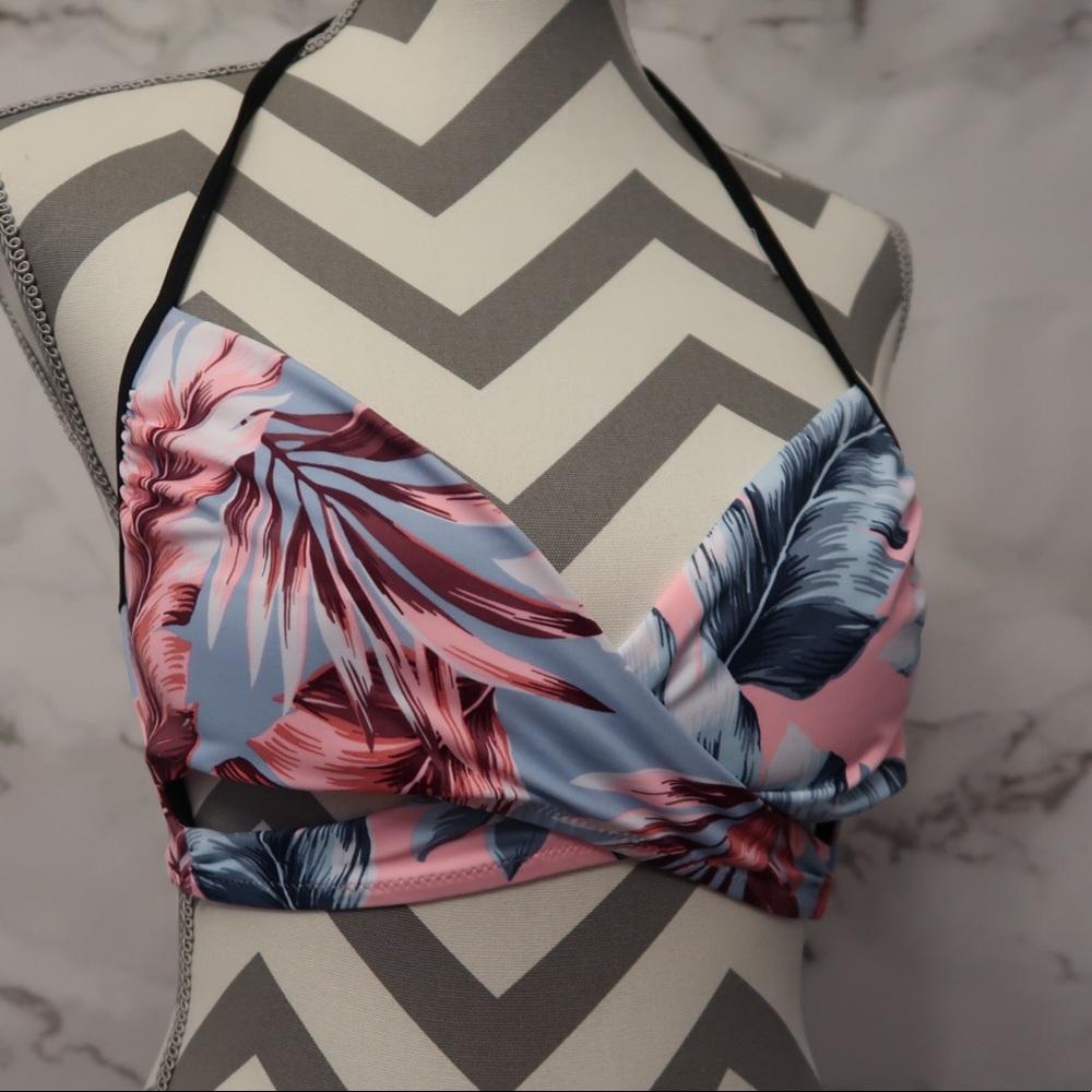 NWOT Strappy Victoria’s Secret Pink Top Medium